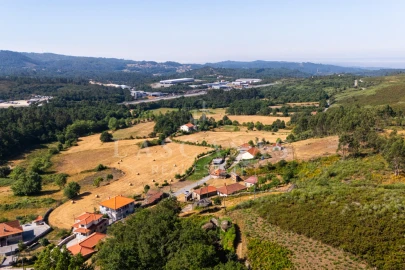Moradia T3 para Venda em Basto (São Clemente)