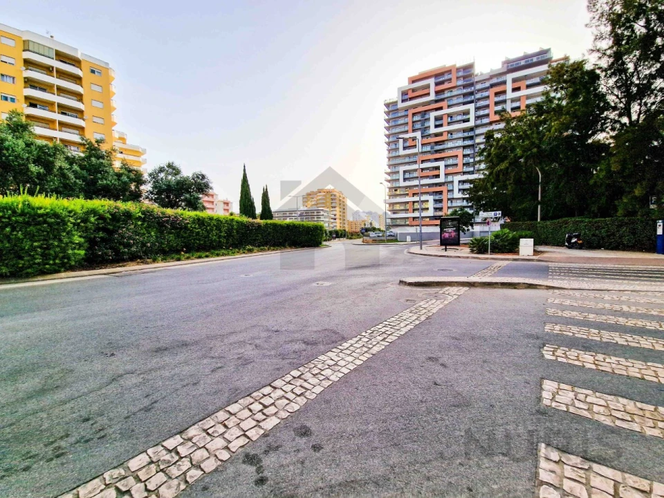 Apartamento T1 para Arrendamento em Portimão Foto 22
