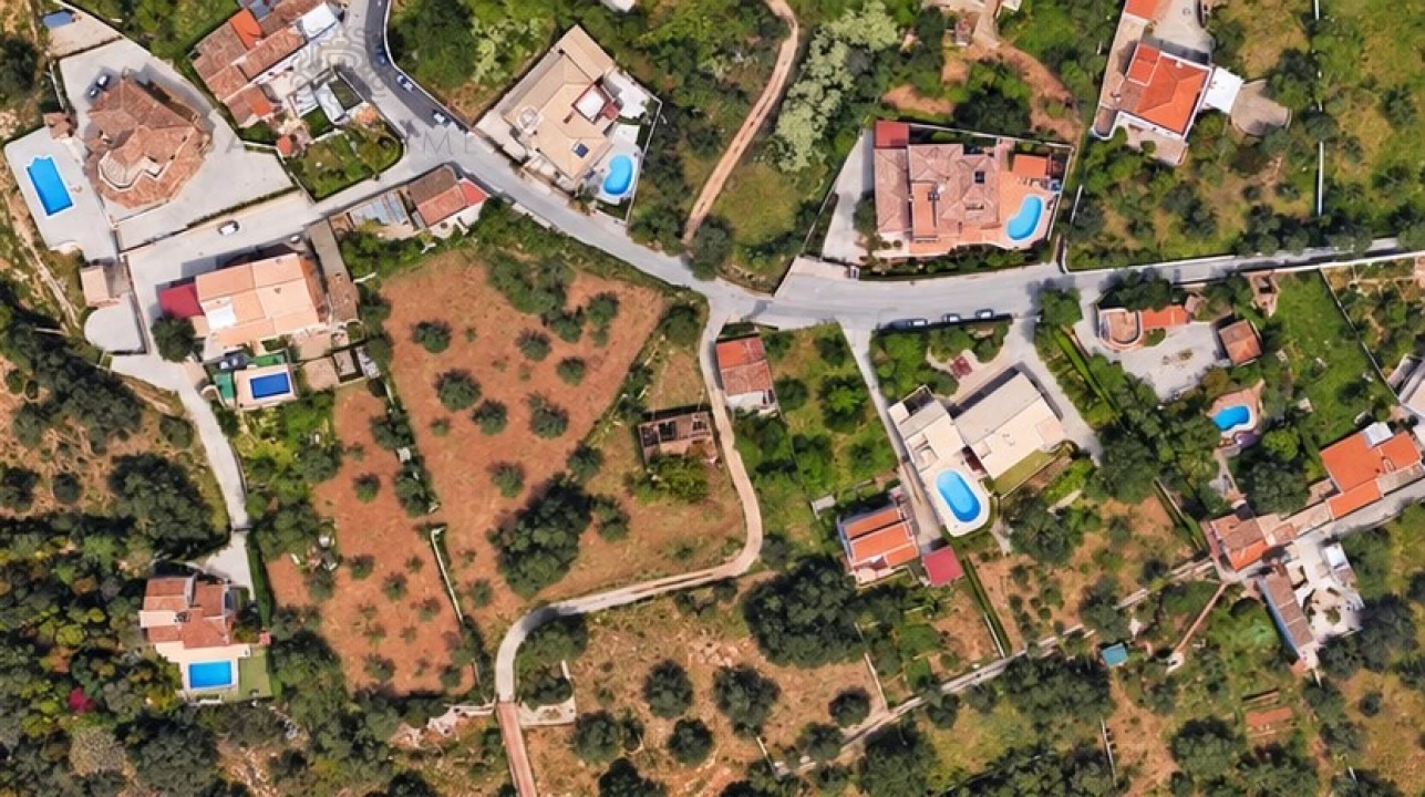 Terreno para Venda em Boliqueime Foto 2