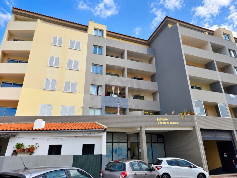 Apartamento T2 para Venda em Caniço Foto 1
