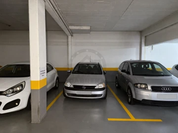 Apartamento T2 para Venda em Caniço