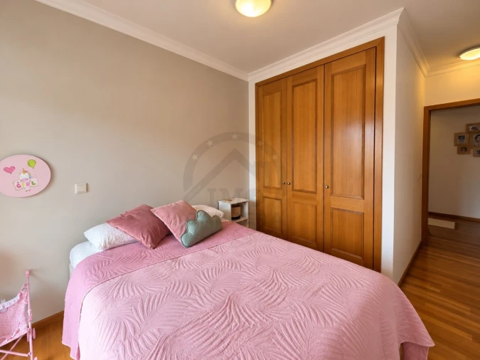 Apartamento T2 para Venda em Caniço Foto 24