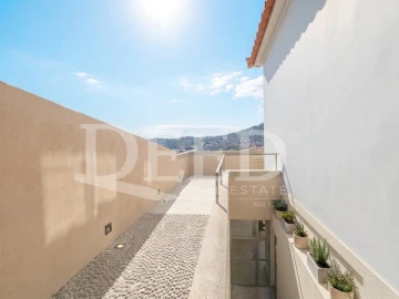 Moradia T3 para Venda em Santo Antonio
