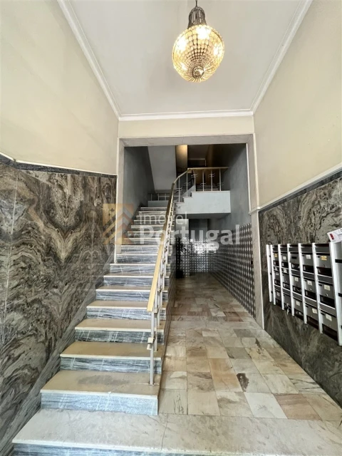 Apartamento T5 para Venda em Braga (São José de São Lázaro e São João do Souto)