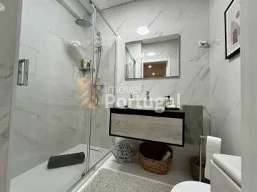 Apartamento T5 para Venda em Braga (São José de São Lázaro e São João do Souto)