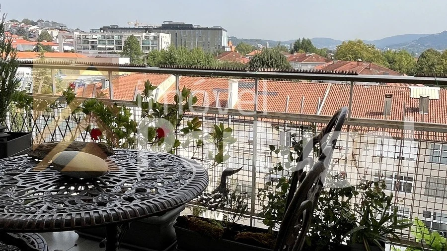 Apartamento T5 para Venda em Braga (São José de São Lázaro e São João do Souto)