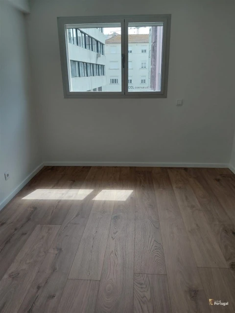 Apartamento T1 para Arrendamento em Cedofeita, Santo Ildefonso, Sé, Miragaia, São Nicolau e Vitória
