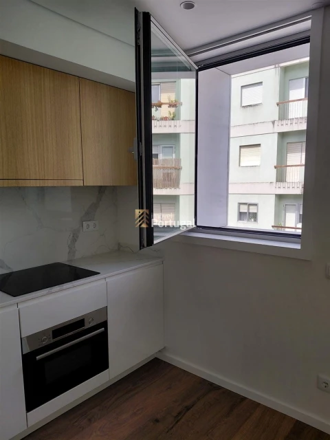 Apartamento T1 para Arrendamento em Cedofeita, Santo Ildefonso, Sé, Miragaia, São Nicolau e Vitória