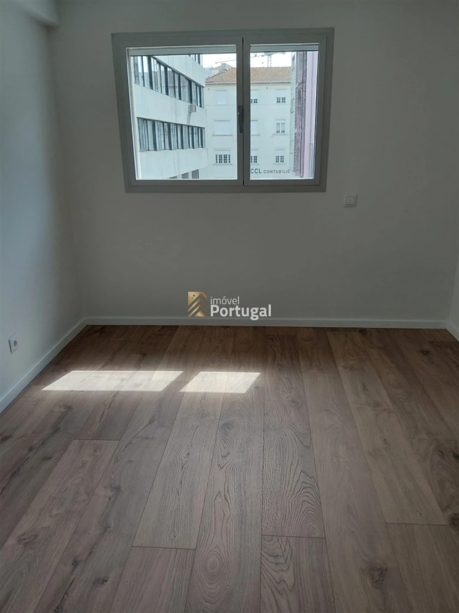 Apartamento T1 para Arrendamento em Cedofeita, Santo Ildefonso, Sé, Miragaia, São Nicolau e Vitória Foto 26