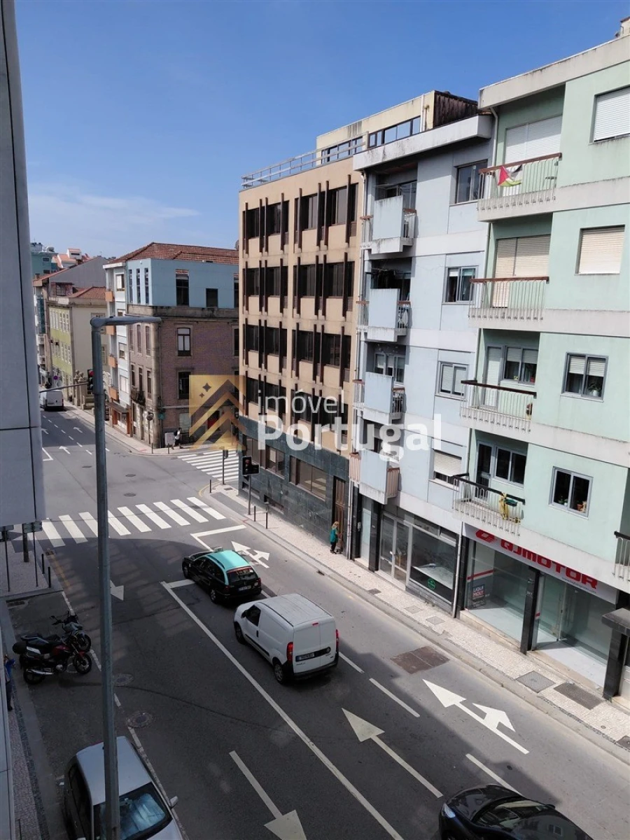 Apartamento T1 para Arrendamento em Cedofeita, Santo Ildefonso, Sé, Miragaia, São Nicolau e Vitória Foto 43
