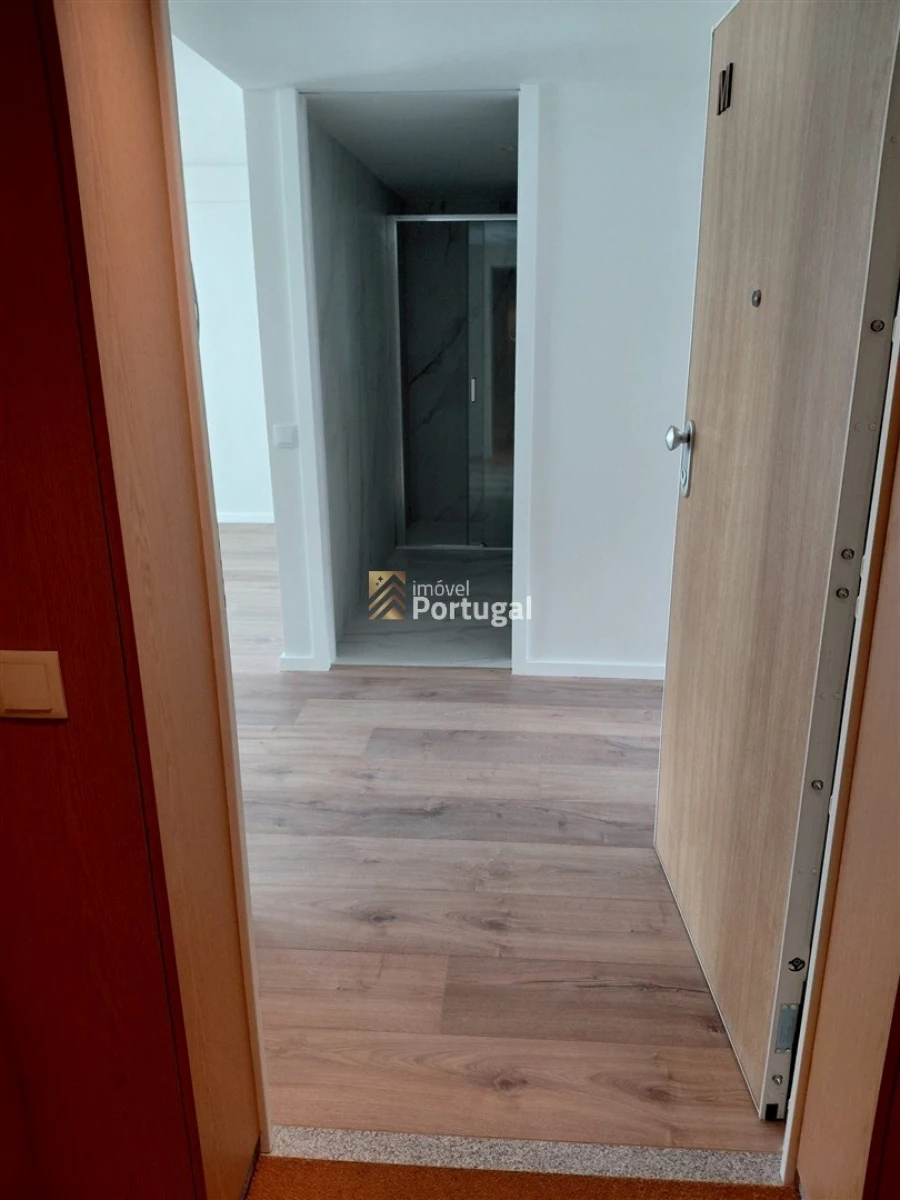 Apartamento T1 para Arrendamento em Cedofeita, Santo Ildefonso, Sé, Miragaia, São Nicolau e Vitória Foto 17