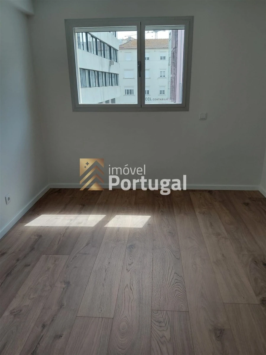 Apartamento T1 para Arrendamento em Cedofeita, Santo Ildefonso, Sé, Miragaia, São Nicolau e Vitória Foto 41