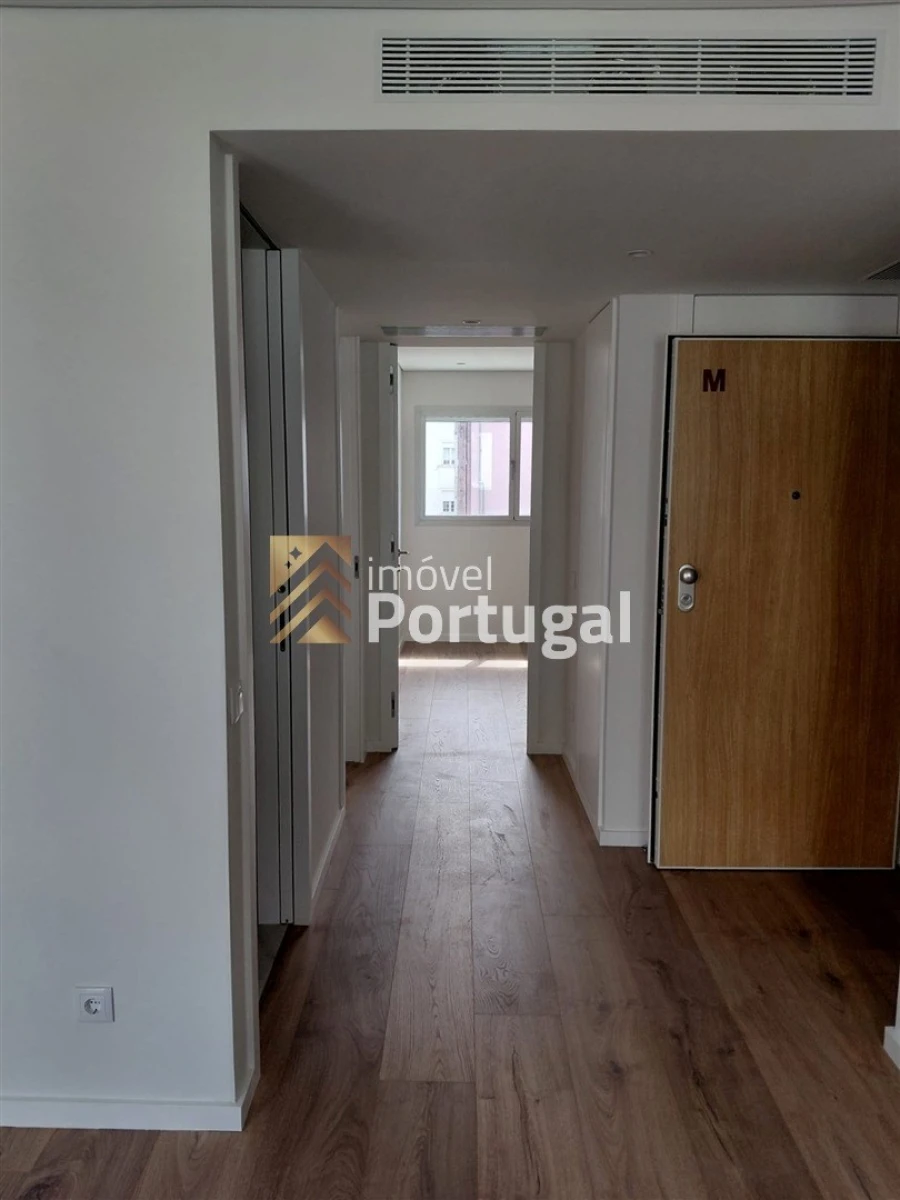 Apartamento T1 para Arrendamento em Cedofeita, Santo Ildefonso, Sé, Miragaia, São Nicolau e Vitória Foto 35