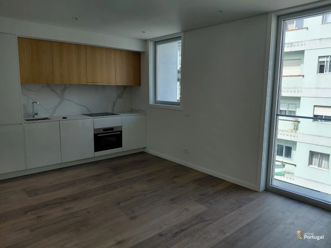Apartamento T1 para Arrendamento em Cedofeita, Santo Ildefonso, Sé, Miragaia, São Nicolau e Vitória Foto 3