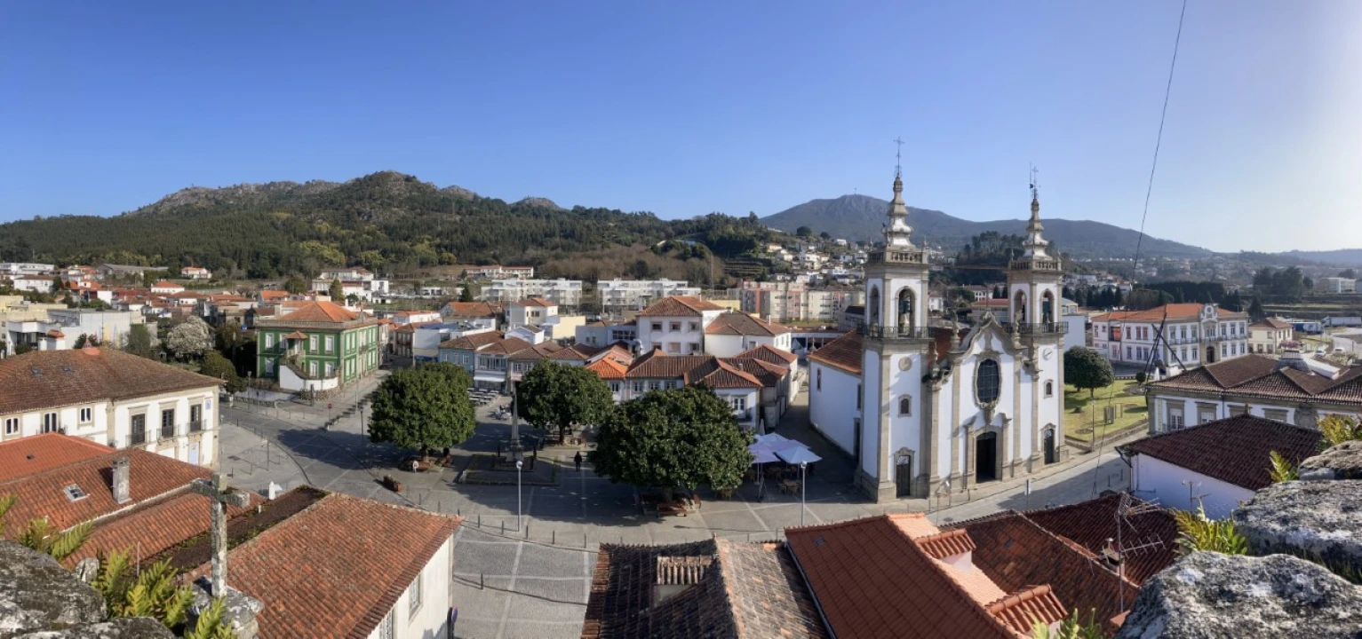Terreno para Venda em Vila Nova de Cerveira e Lovelhe Foto 3
