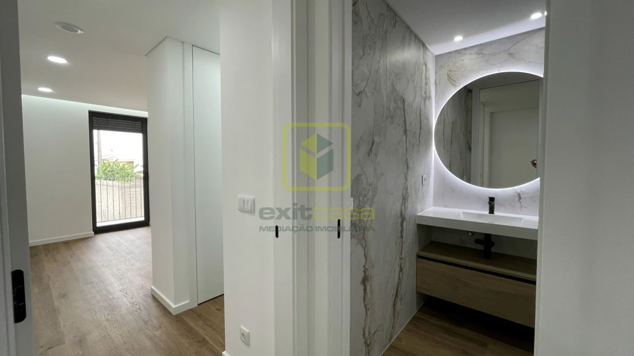 Apartamento T2 para Venda em São Bernardo Foto 8