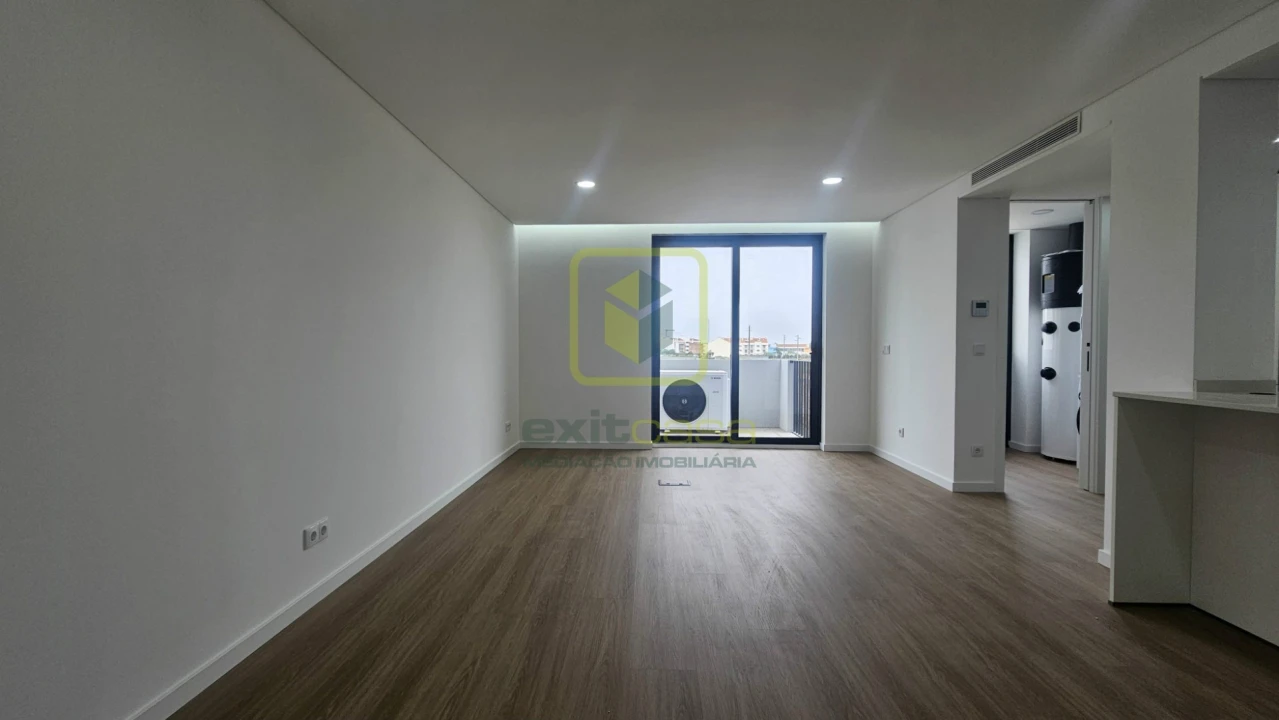 Apartamento T3 para Venda em São Bernardo Foto 2