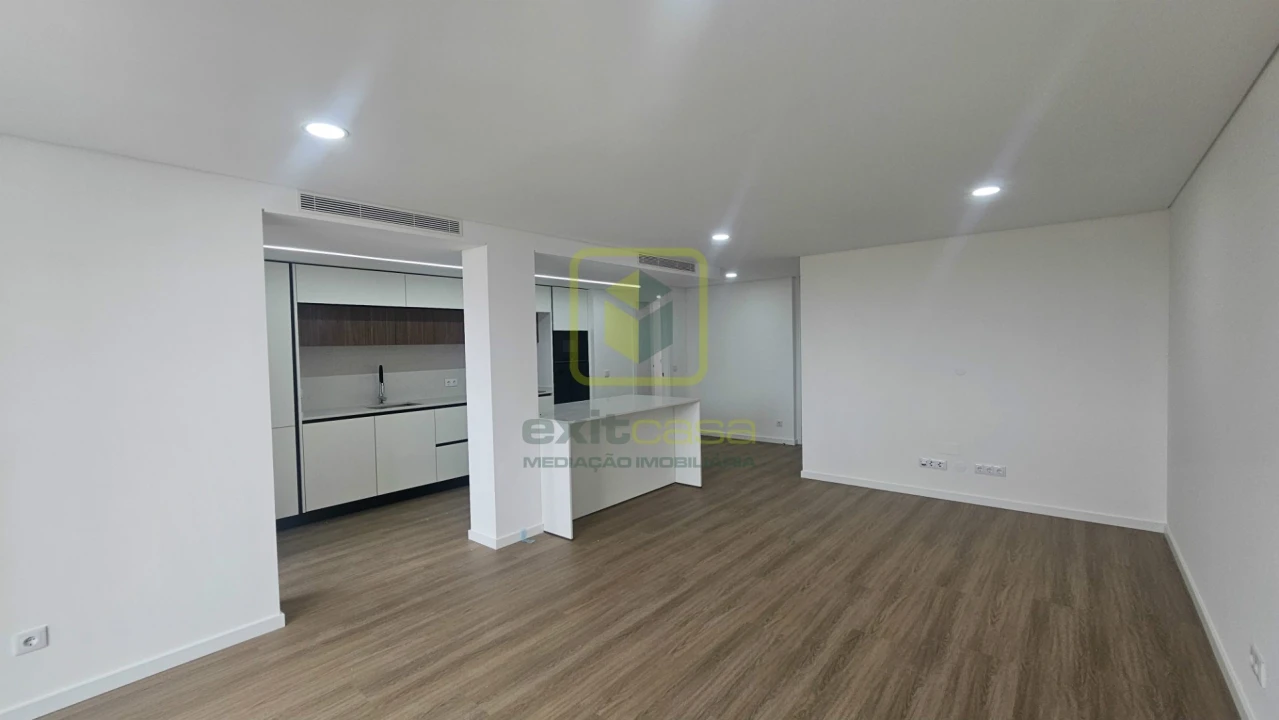 Apartamento T3 para Venda em São Bernardo Foto 6