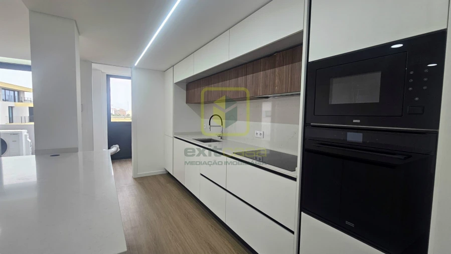 Apartamento T3 para Venda em São Bernardo Foto 2