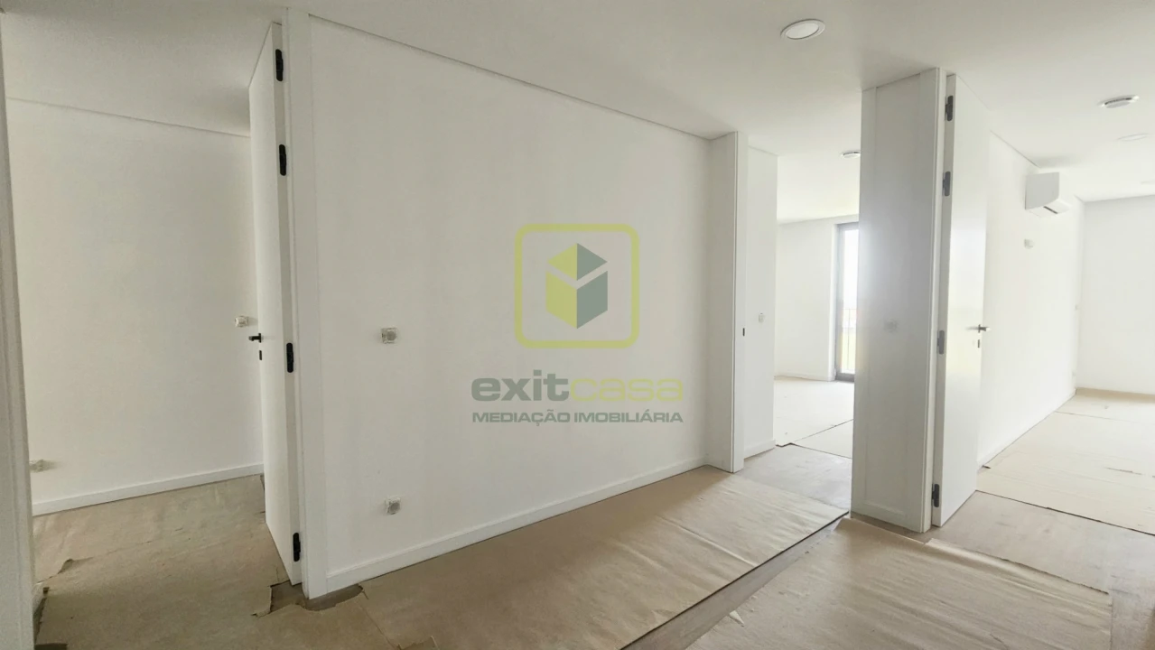 Apartamento T4 para Venda em São Bernardo Foto 6