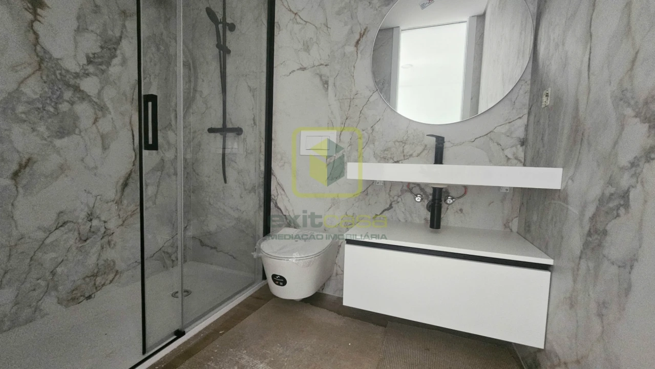 Apartamento T4 para Venda em São Bernardo Foto 13