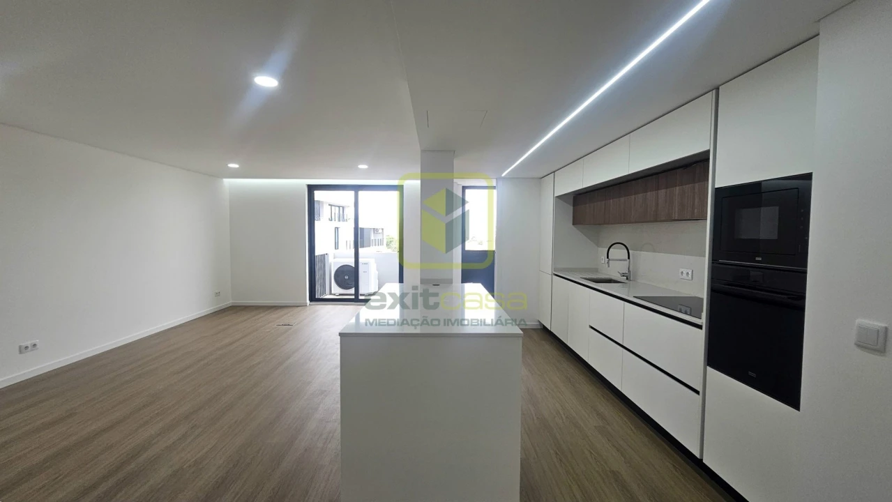Apartamento T3 para Venda em São Bernardo Foto 5