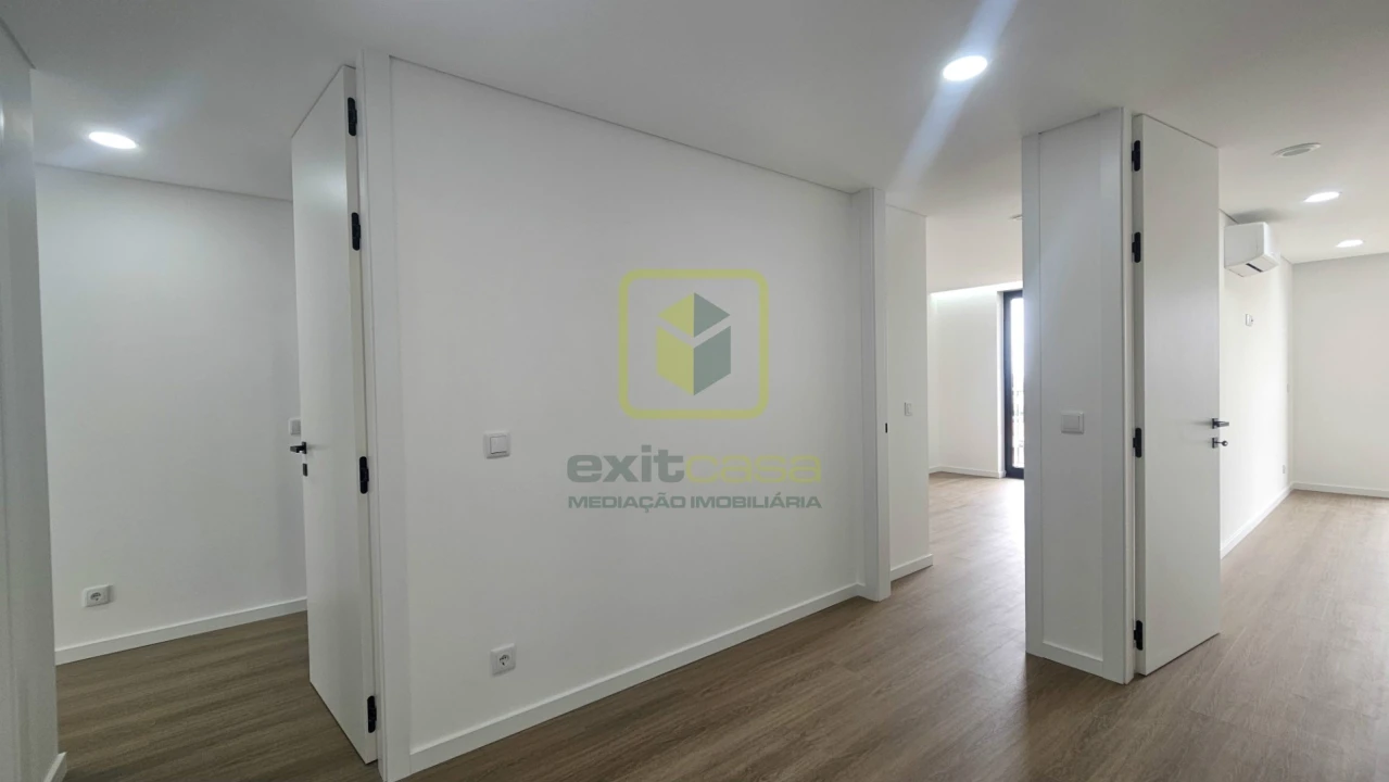 Apartamento T3 para Venda em São Bernardo Foto 7