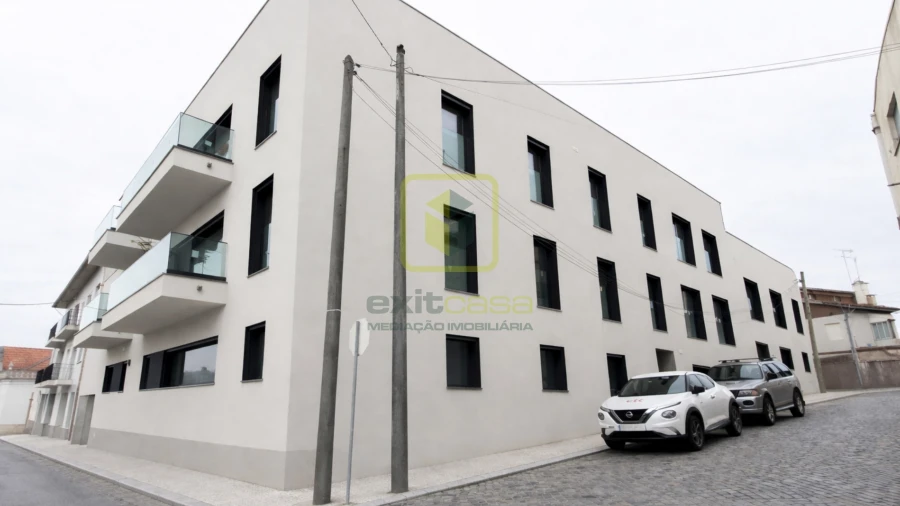 Apartamento T2 para Venda em Esgueira