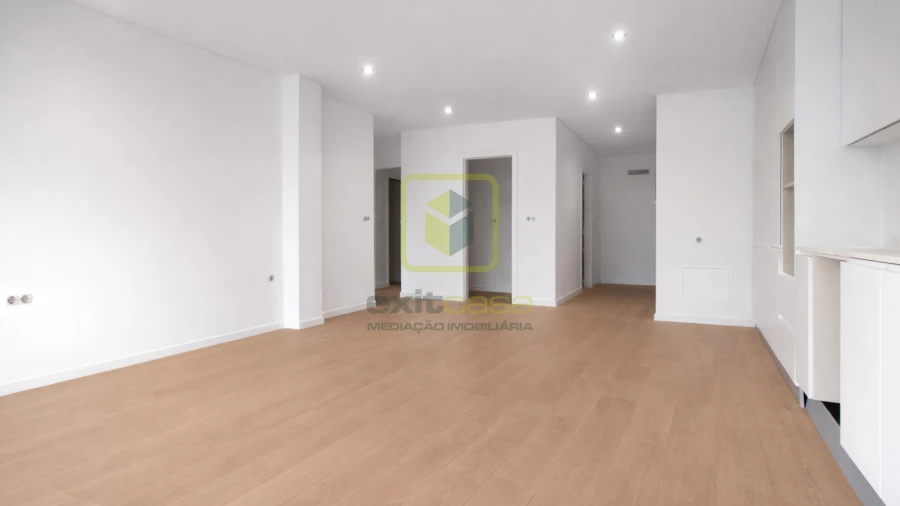 Apartamento T3 para Venda em Esgueira