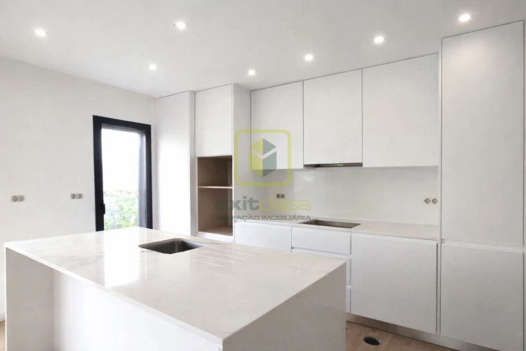 Apartamento T2 para Venda em Esgueira Foto 11