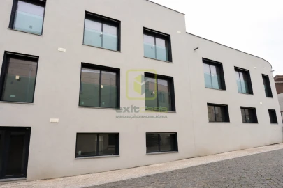 Apartamento T2 para Venda em Esgueira