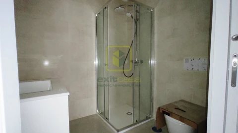 Apartamento T2 para Venda em Esgueira