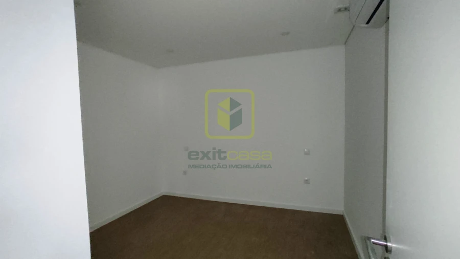 Apartamento T2 para Venda em Esgueira Foto 6