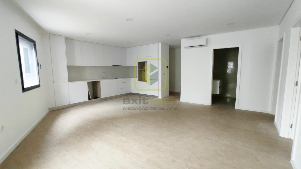 Apartamento T2 para Venda em Esgueira Foto 1