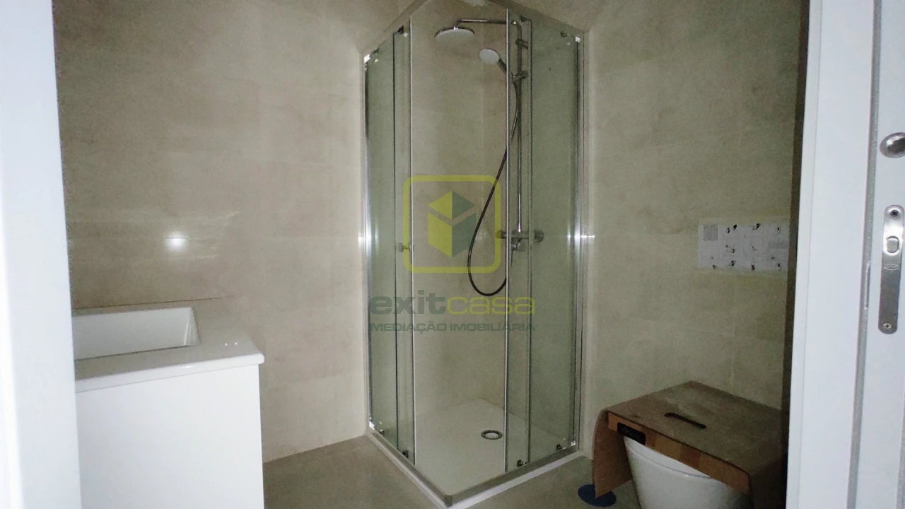 Apartamento T2 para Venda em Esgueira Foto 7