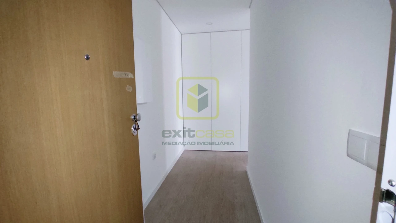 Apartamento T2 para Venda em Esgueira Foto 8