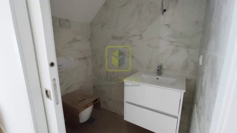 Apartamento T3 para Venda em Esgueira