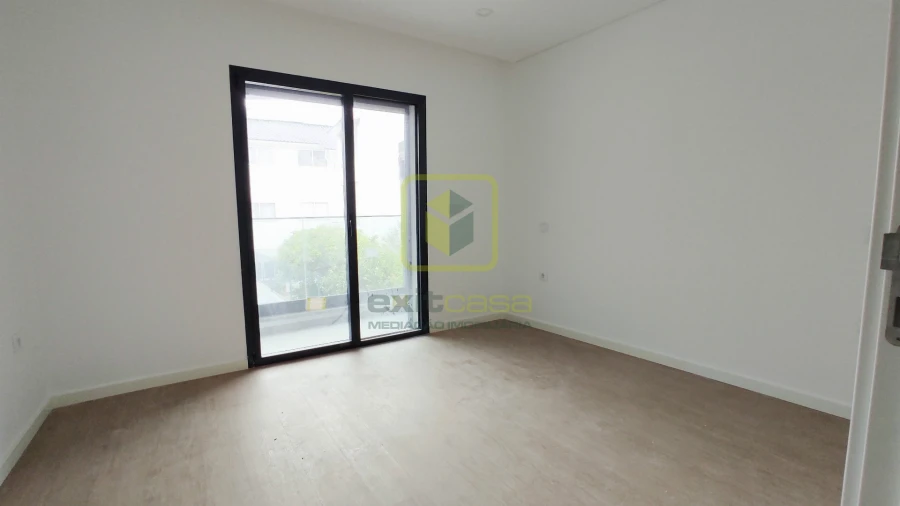 Apartamento T3 para Venda em Esgueira Foto 5