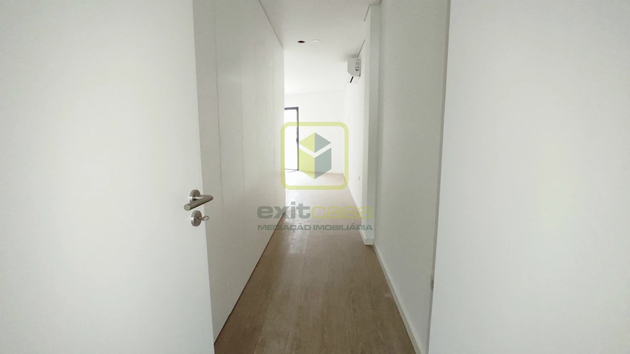 Apartamento T3 para Venda em Esgueira Foto 6