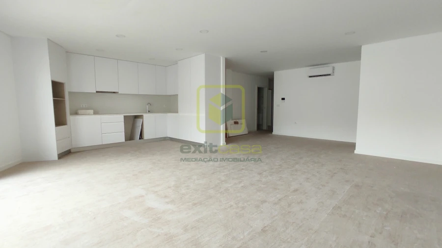 Apartamento T3 para Venda em Esgueira