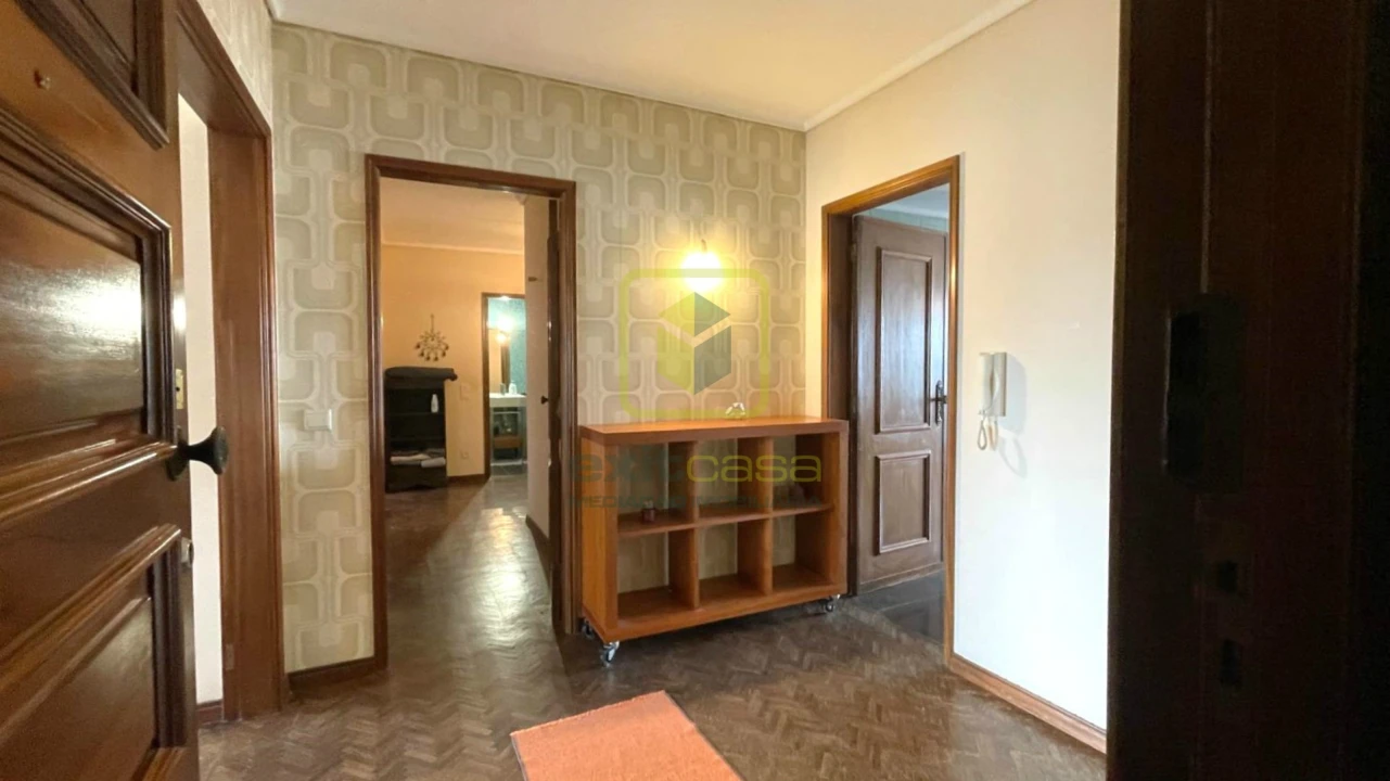 Apartamento T3 para Venda em Glória e Vera Cruz Foto 4