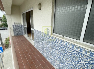 Apartamento T3 para Arrendamento em Covões e Camarneira