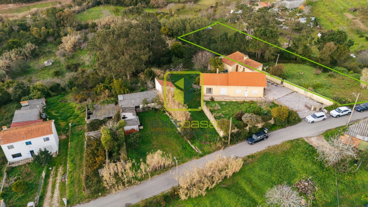 Terreno para Venda em Tavarede Foto 1