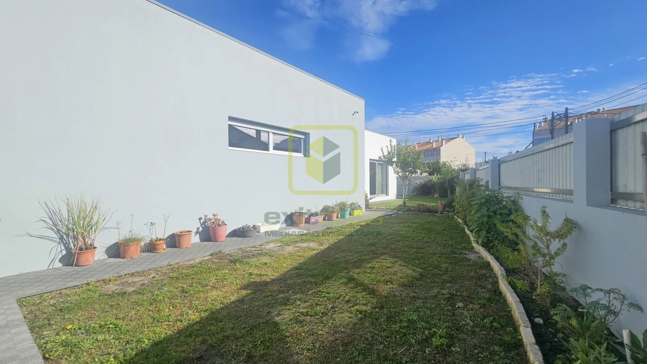 Moradia T4 para Venda em Gafanha da Nazaré Foto 27