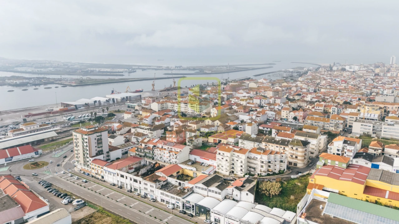Moradia T2 para Venda em Buarcos Foto 24