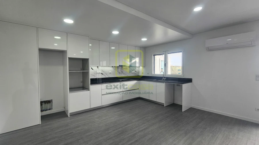 Apartamento T2 para Venda em Santa Joana Foto 2