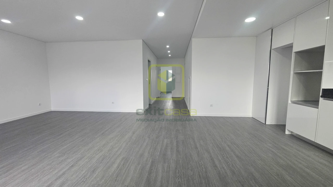 Apartamento T2 para Venda em Santa Joana Foto 5