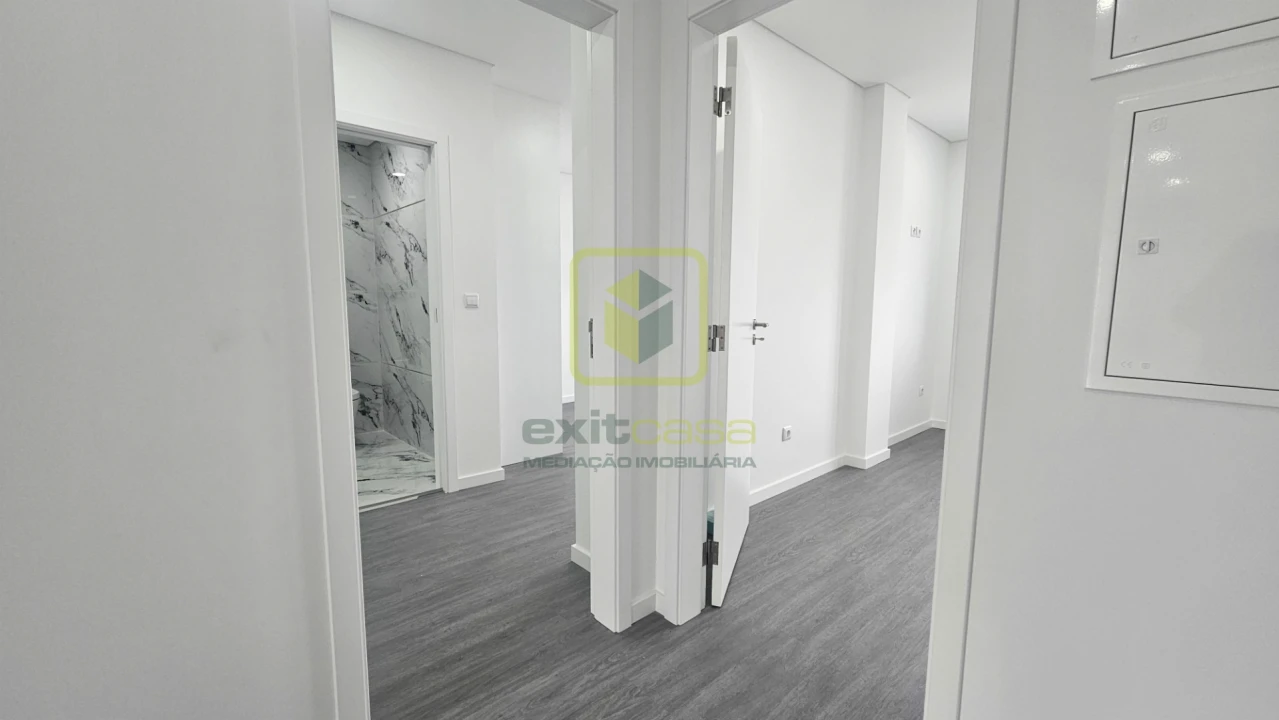 Apartamento T2 para Venda em Santa Joana Foto 10