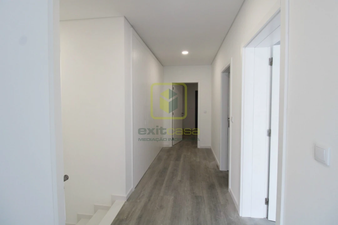Moradia T4 para Venda em Ílhavo (São Salvador) Foto 17