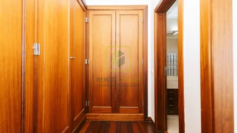 Moradia T4 para Venda em Lavos